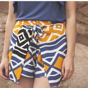 SALE ✨$148 NEW ELLA MOSS Sarong Printed Luanda Front Tie Shorts